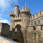 ¿Cuál es la capital de Castilla y León?