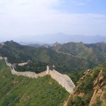 ¿Cuántos km tiene la Muralla China?